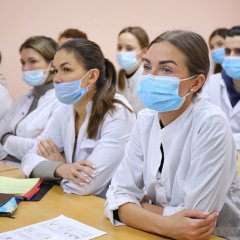 Студенты медицинского колледжа в Приморье выбирают себе работодателей